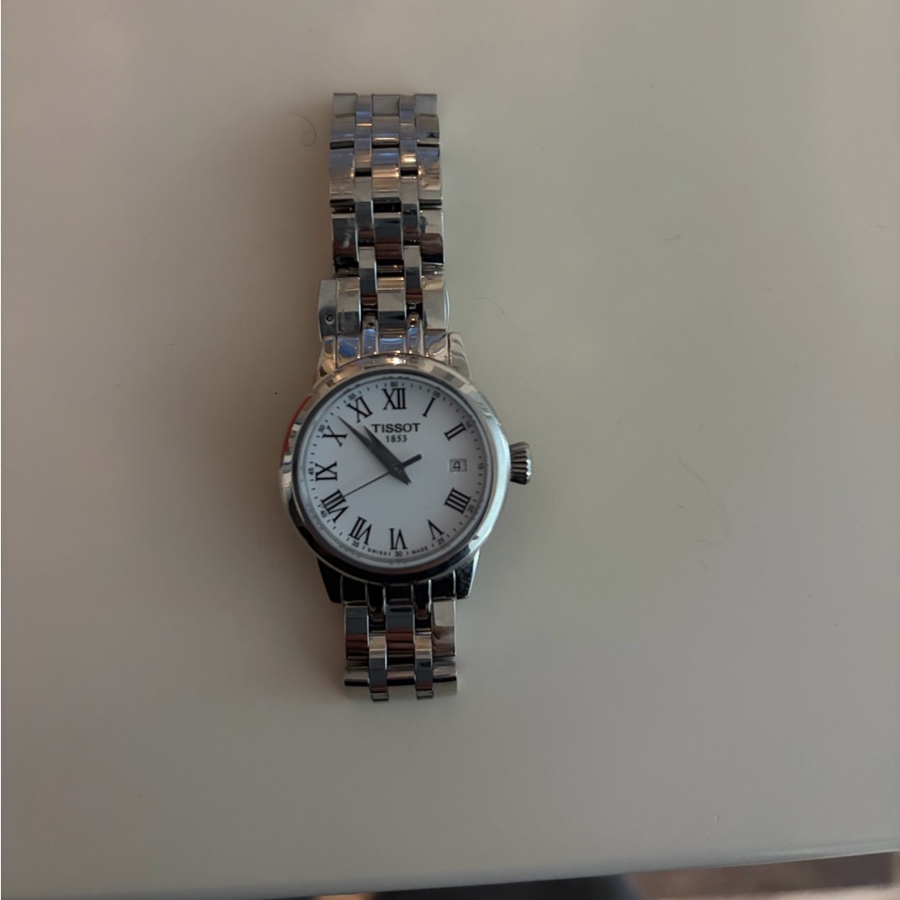 Women’s Tissot 28mm silver watch